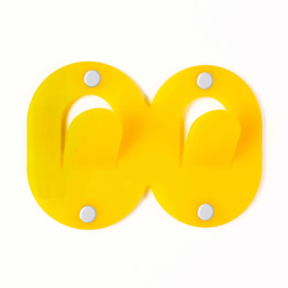 3 Cintres Muraux En Plexiglas Coloré Design Italien Double Clip - Freddie 10 3 Cintres Muraux En Plexiglas Coloré Design Italien Double Clip - Freddie – Image 8