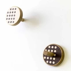 Porte-Manteau Mural En Bois De Frêne Avec Incrustations à Pois 2 Pièces - Quatto