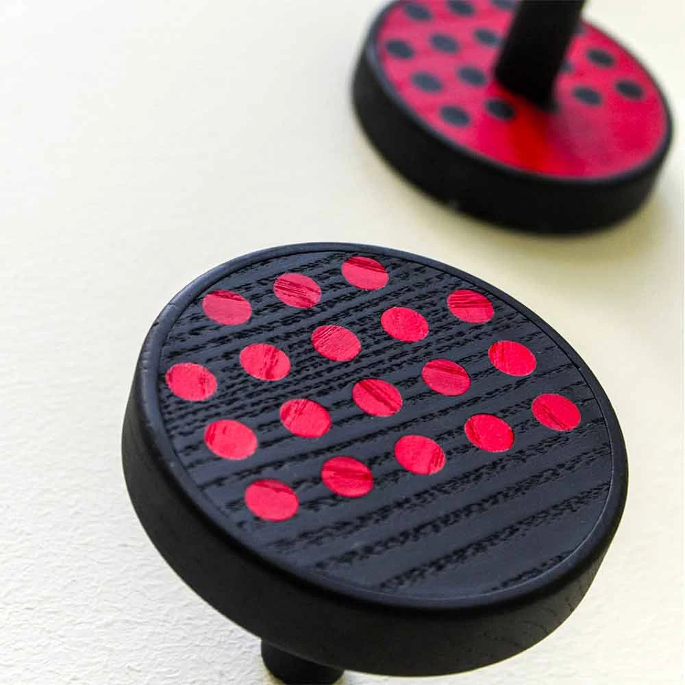 Porte-Manteau Mural En Bois De Frêne Avec Incrustations à Pois 2 Pièces - Quatto 9 Porte-Manteau Mural En Bois De Frêne Avec Incrustations à Pois 2 Pièces - Quatto – Image 7