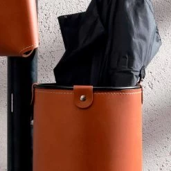 Portemanteau Design Moderne En Cuir Régénéré Made Italy - Ercole -Décoration D'intérieur appendiabiti da terra di moderno design in cuoio rigenerato made italy ercole 26