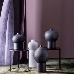 Composition De 4 Vases Décoratifs En Céramique Noire Et Blanche - Calicanto