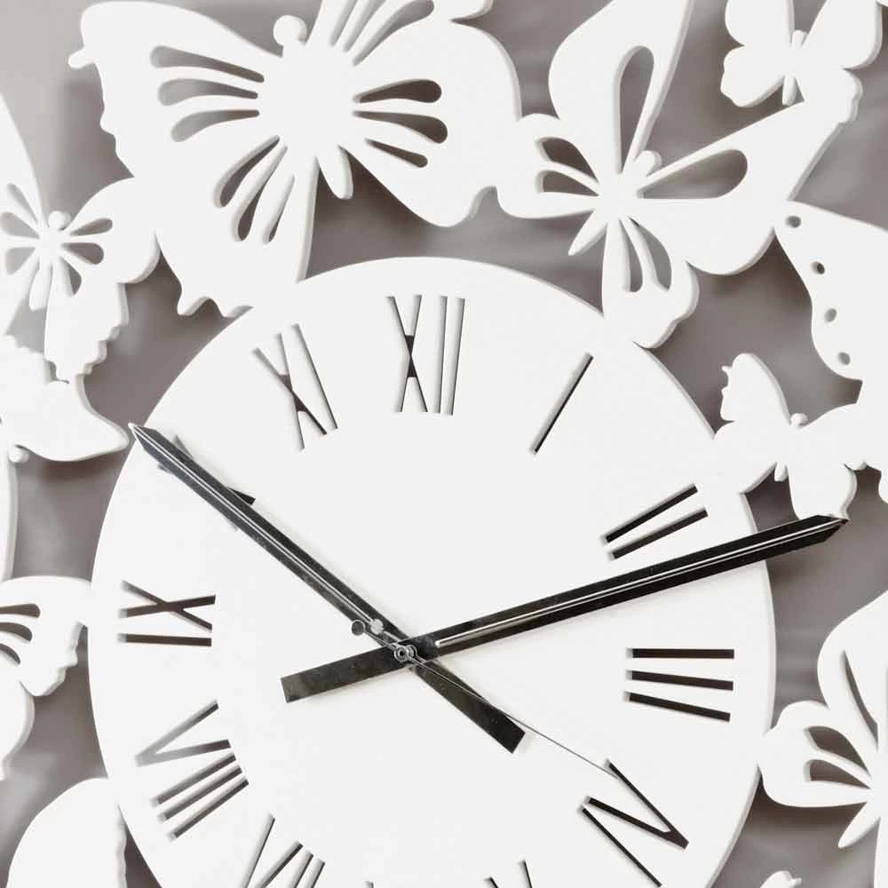 Horloge Murale En Bois Coloré Design Moderne Décorée De Papillons - Papilio 4 Horloge Murale En Bois Coloré Design Moderne Décorée De Papillons - Papilio – Image 2