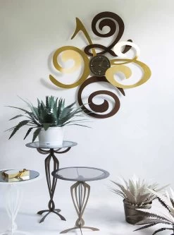 Horloge Murale Design En Fer Coloré Fabriquée En Italie - Fiordaliso -Décoration D'intérieur orologio da parete di design in ferro colorato made in italy fiordaliso 9