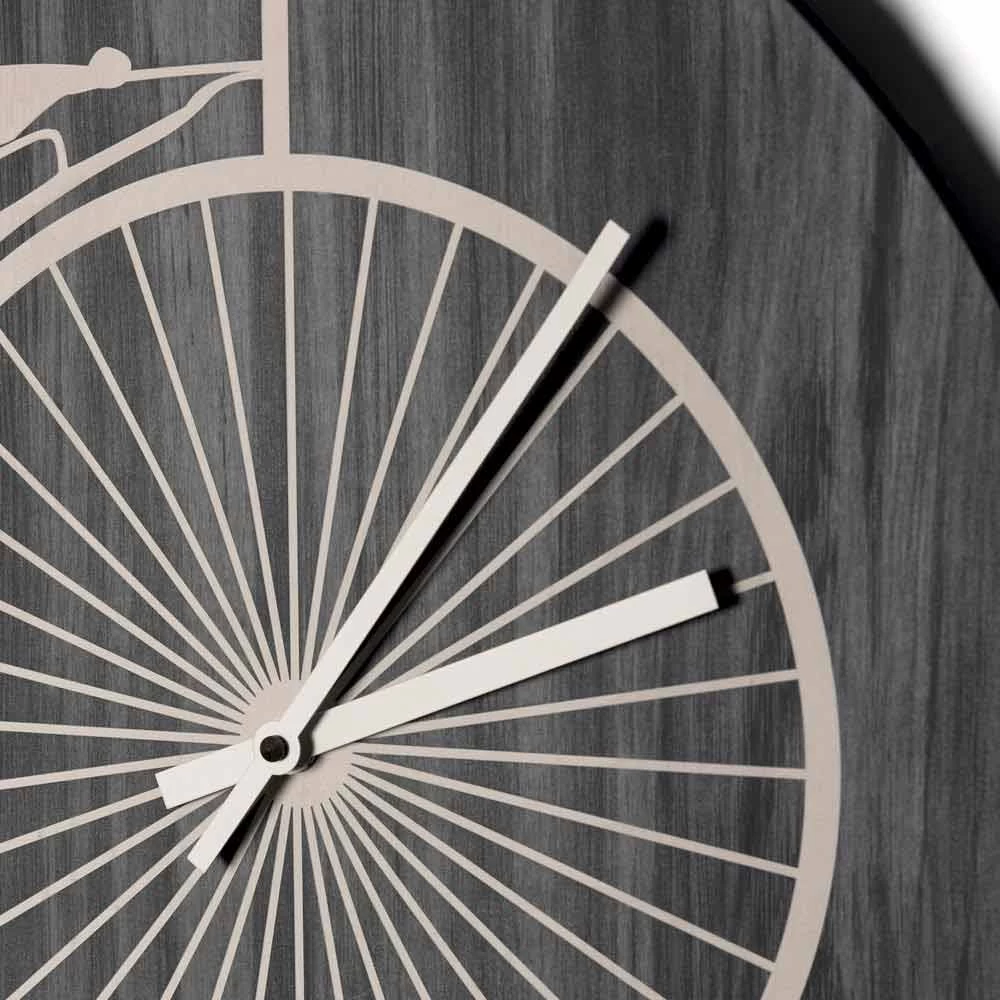 Horloge Murale Design En Bois Rond En 2 Finitions, Fabriquée En Italie - Byko 4 Horloge Murale Design En Bois Rond En 2 Finitions, Fabriquée En Italie - Byko – Image 2