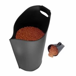 Stockeur à Pellets De Design Moderne Fait En Cuir Sapir 7 Stockeur à Pellets De Design Moderne Fait En Cuir Sapir -Décoration D'intérieur porta pellet con sessola da interno in cuoio nero di design sapir