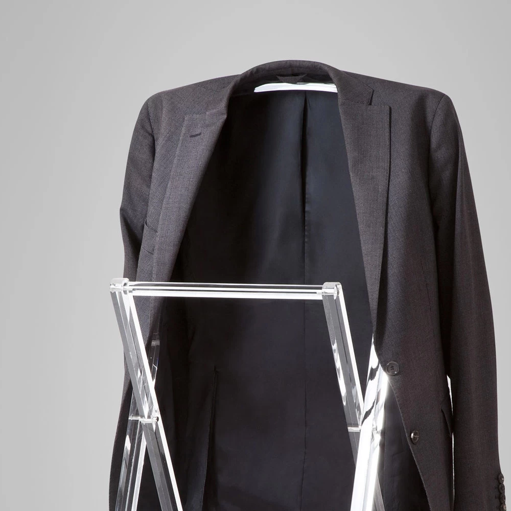 Valet De Chambre Pliant En Cristal Acrylique Transparent - Stecla 5 Valet De Chambre Pliant En Cristal Acrylique Transparent - Stecla – Image 3