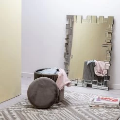 Miroir Mural Rectangulaire Avec Cadre En Verre Façonné - Norbo 23 Miroir Mural Rectangulaire Avec Cadre En Verre Façonné - Norbo -Décoration D'intérieur specchiera da parete rettangolare con cornice sagomata in vetro norbo 9