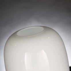 Vase Artisanal En Verre Brillant Blanc Ou Gris Fabriqué En Italie - Malindi 14 Vase Artisanal En Verre Brillant Blanc Ou Gris Fabriqué En Italie - Malindi -Décoration D'intérieur vaso artigianale in vetro lucido bianco o grigio realizzato in italia malindi 4