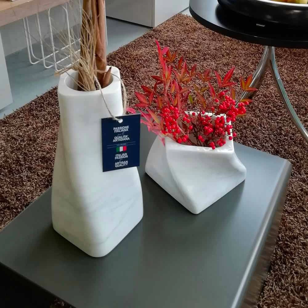 Vase Design Décoratif En Bardiglio Ou Marbre De Carrare Made In Italy - Prisma 5 Vase Design Décoratif En Bardiglio Ou Marbre De Carrare Made In Italy - Prisma – Image 3