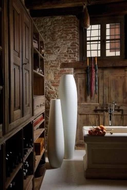 Vase Décoratif Réversible En Polyéthylène De Design Made In Italy - Nadai -Décoration D'intérieur vaso decorativo reversibile in polietilene di design made in italy nadai 10