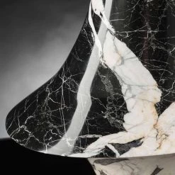 Vase D'intérieur élégant En Marbre Blanc Et Noir Fabriqué En Italie - Original 8 Vase D'intérieur élégant En Marbre Blanc Et Noir Fabriqué En Italie - Original -Décoration D'intérieur vaso elegante per interni in marmo bianco e nero made in italy originale 1